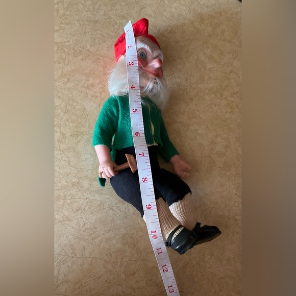 Crolly:Larry the leprechaun doll and two Irish music compact discs from Ireland - Picture 5 of 12